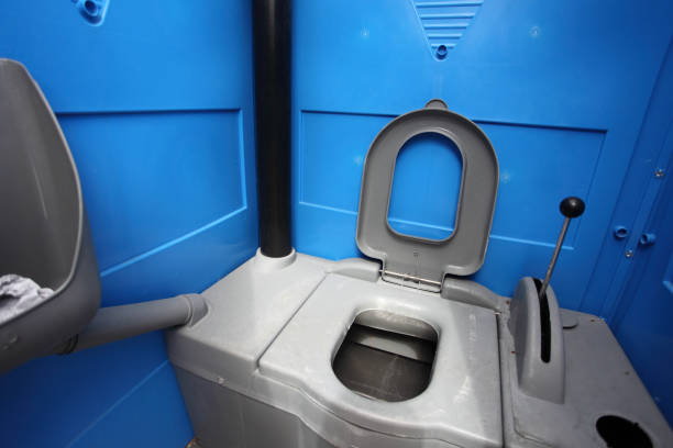 Best Portable restroom trailer rental  in Fairport Harbor, OH